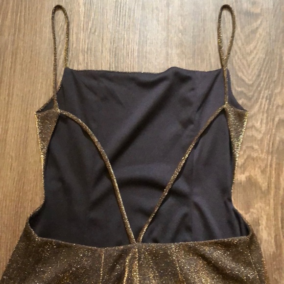 ⭐️HOST PICK⭐️Vintage 90’s metallic gold backless dress - Picture 11 of 12